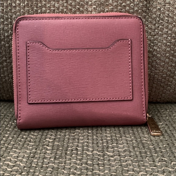 Coach Mauve Billfold Wallet - Picture 2 of 10